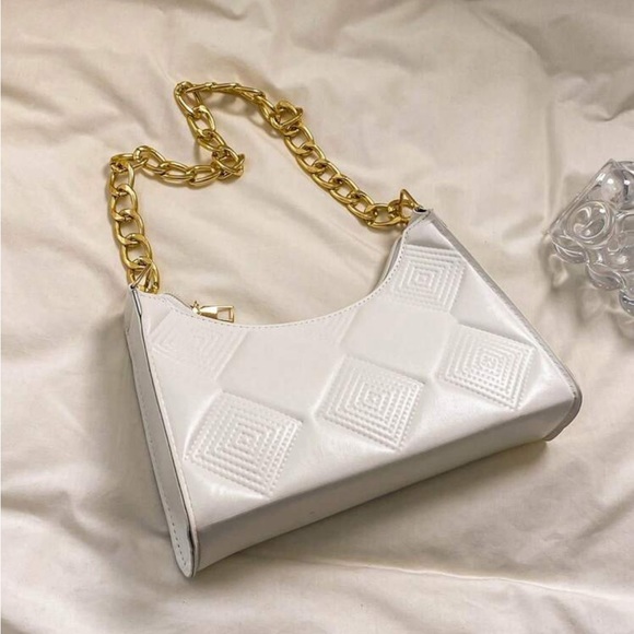 Boho vegan leather quilted shoulder bag - Picture 6 of 6